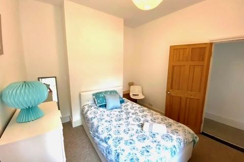 3 bedroom house to rent, St. Augustine Road, Southsea, PO4
