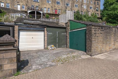 Garage for sale, Rochdale Road, Halifax