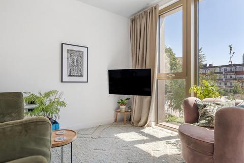 1 bedroom flat for sale, Stockwell Road, SW9