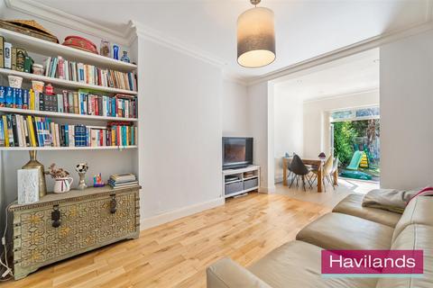 3 bedroom detached house for sale, Firs Lane, London