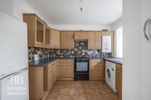 2 bedroom terraced house for sale, Burrow Road, Chigwell, IG7