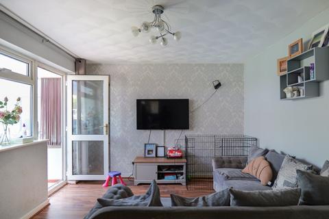 2 bedroom flat for sale, Lon Ceiriog, Prestatyn LL19