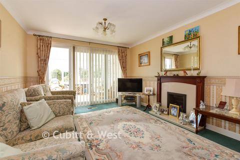 3 bedroom detached bungalow for sale, Southway, Littlehampton BN17