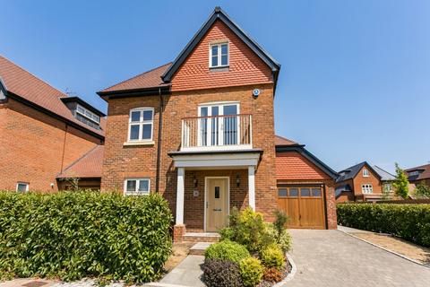 undefined, Rutland Close Taplow SL6
