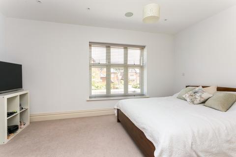 undefined, Rutland Close Taplow SL6