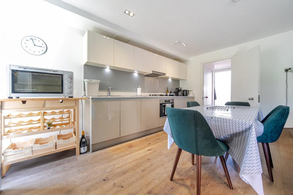 Reception/Kitchen