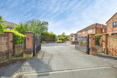 5 bedroom detached house for sale, Grosvenor Court, Ingleby Barwick, Stockton-On-Tees
