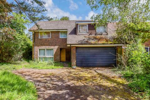 undefined, Maidstone Road, Paddock Wood, Kent