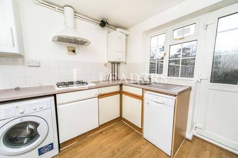 3 bedroom terraced house to rent, The Mount, Reading, RG1