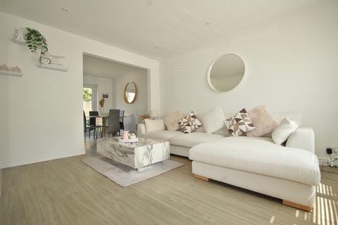 3 bedroom semi-detached house for sale, Burwell Meadow, Witney, OX28