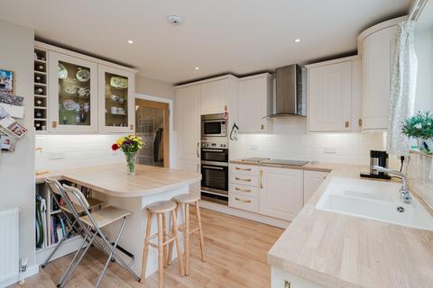 5 bedroom detached house for sale, 25 Johnsburn Road, Balerno, Edinburgh, EH14 7DY