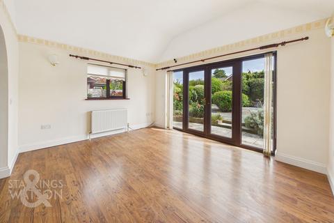 2 bedroom semi-detached bungalow for sale, Church View, Harleston