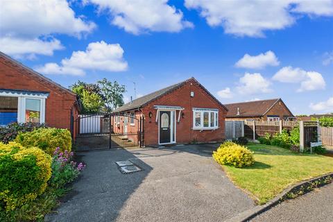 2 bedroom detached bungalow for sale, Henley Gardens, Stapleford, Nottingham