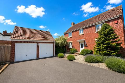 4 bedroom detached house for sale, Patricia Close, Burnham-on-Sea, Somerset, TA8