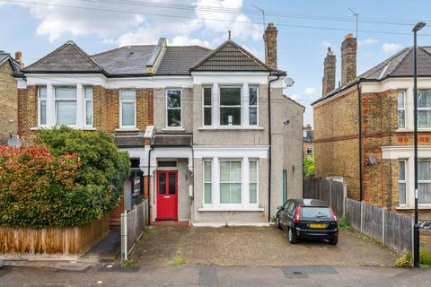Vancouver Road, London