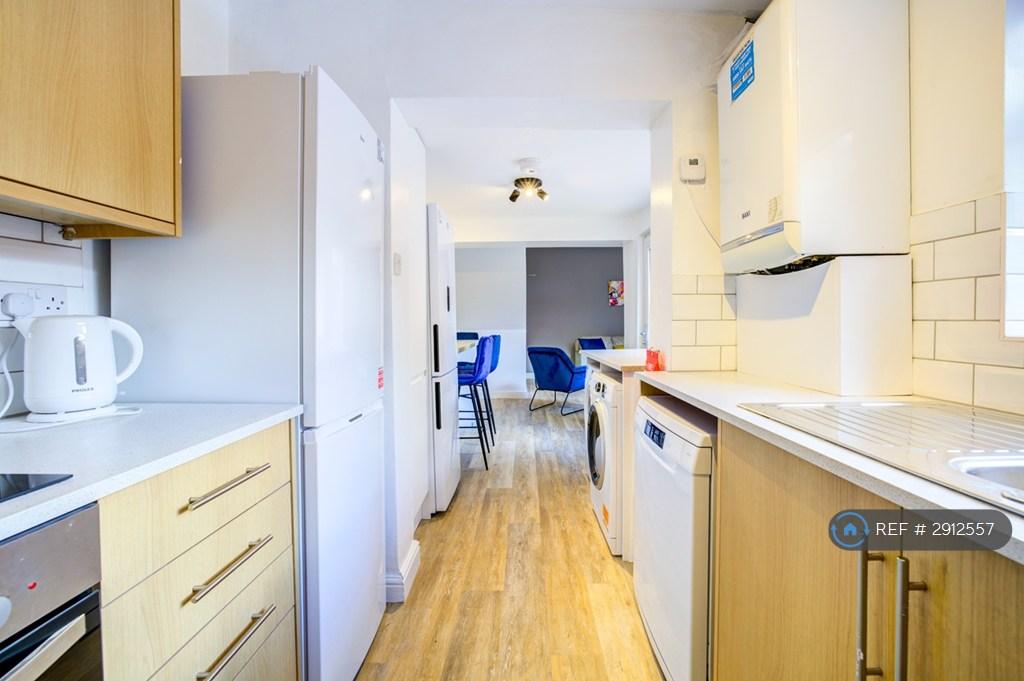 Warwick St, Newcastle Upon Tyne, NE6 – pohled 6