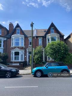 2 bedroom flat to rent, Goldsmith Avenue, Southsea, PO4