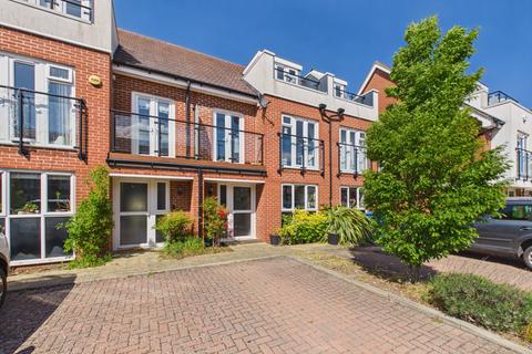 4 bedroom terraced house for sale, Kensal Green Drive, Maidenhead, Berkshire, SL6