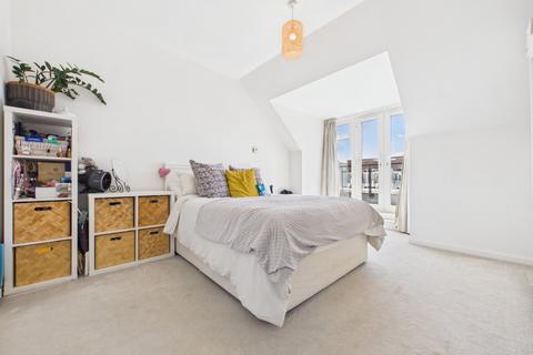 4 bedroom terraced house for sale, Kensal Green Drive, Maidenhead, Berkshire, SL6