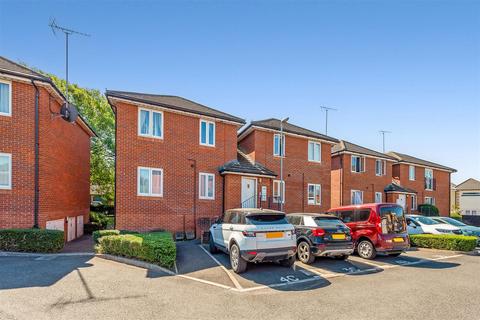 2 bedroom flat for sale, Cambrai Close, Portsmouth