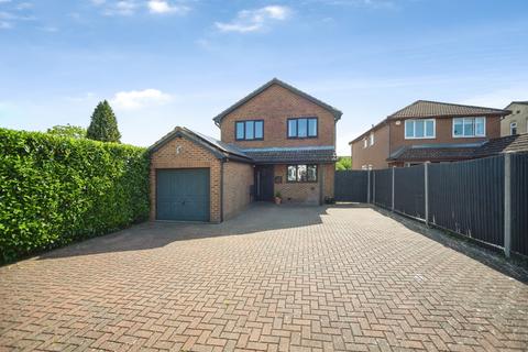 4 bedroom detached house for sale, Hempstead Road, Gillingham, ME7