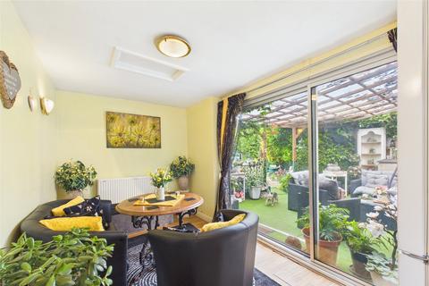 3 bedroom semi-detached house for sale, Springfield Road, Ross-on-Wye, Herefordshire, HR9