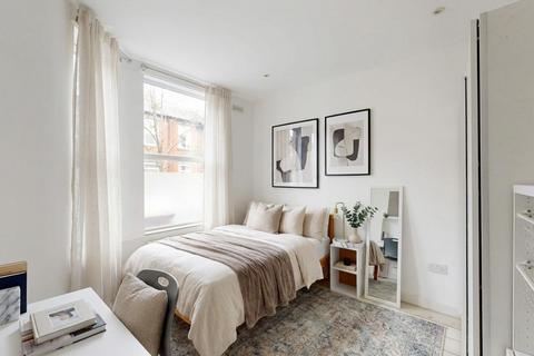 5 bedroom house to rent, St. Ives Road, Manchester M14
