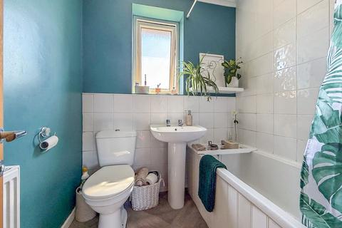 2 bedroom terraced house for sale, Woodhall Street, Hull HU8