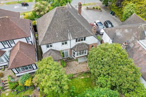 4 bedroom detached house for sale, Green Lane, Edgware, HA8