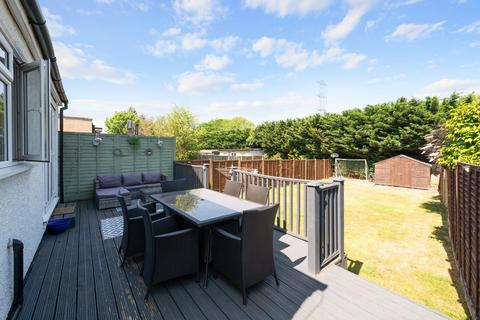 4 bedroom semi-detached house for sale, Riverview Road, West Ewell