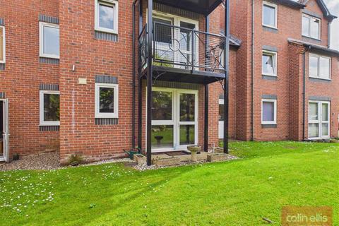 1 bedroom ground floor flat for sale, Strawberry Court, Scarborough