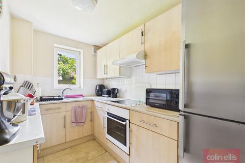 1 bedroom ground floor flat for sale, Strawberry Court, Scarborough