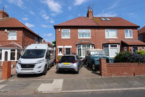 Houghton Avenue, Cullercoats, Tyne and Wear, NE30 3NQ