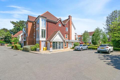 2 bedroom apartment for sale, Manor Park Road, Chislehurst, BR7 5FT
