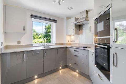 2 bedroom apartment for sale, Manor Park Road, Chislehurst, BR7 5FT