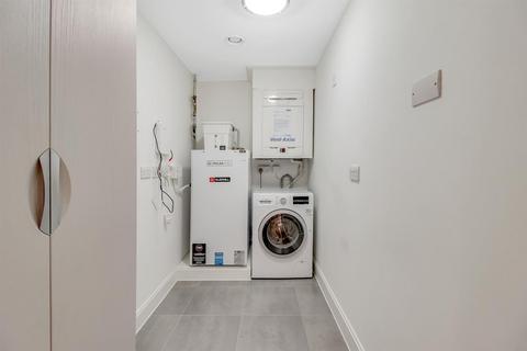 2 bedroom apartment for sale, Manor Park Road, Chislehurst, BR7 5FT