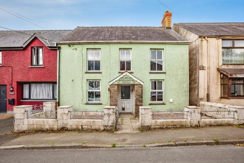 4 bedroom semi-detached house for sale, Station Road, Pembrokeshire SA41