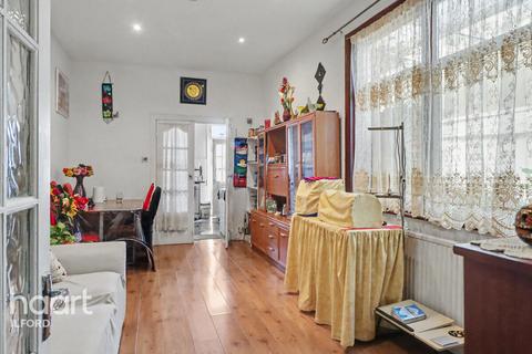Vicarage Lane, Ilford