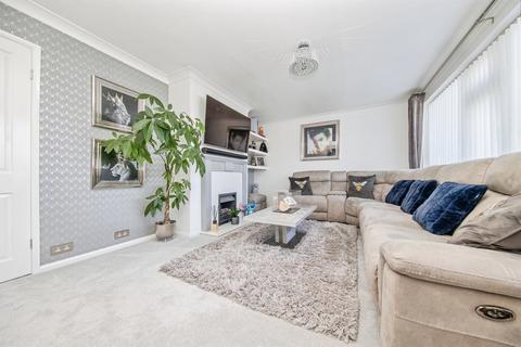 3 bedroom semi-detached house for sale, Dawnbrook Close, Ipswich