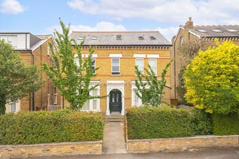Edge Hill, London SW19