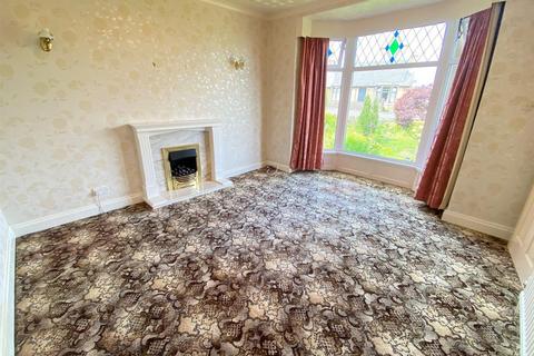 3 bedroom detached bungalow for sale, Stonefield Avenue, Huddersfield