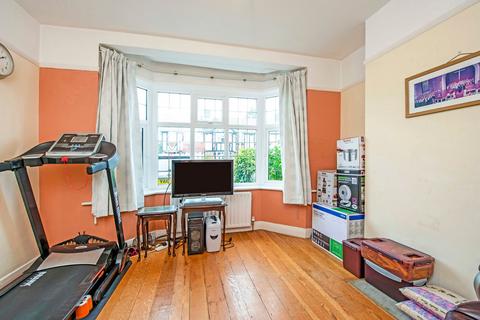 4 bedroom terraced house for sale, Barnfield Avenue, Kingston Upon Thames, KT2