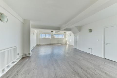 3 bedroom apartment to rent, Flat 9 Ability View, 220 Kingsland Road E2