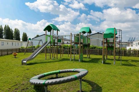 3 bedroom park home for sale, Felixstowe Beach Holiday Park