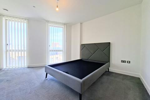 3 bedroom apartment to rent, Creative Road Deptford SE8