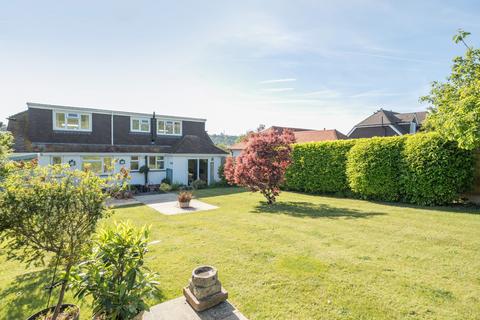 4 bedroom detached house for sale, Hollingbury Gardens, Worthing BN14