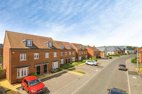 3 bedroom semi-detached house for sale, St. Martins Road, Eastbourne
