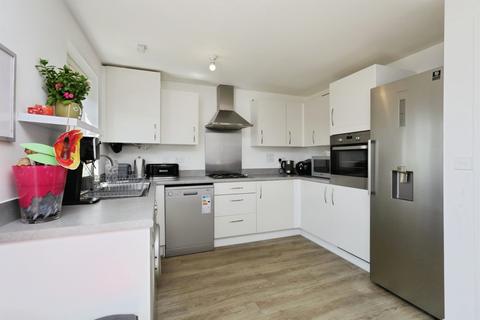 3 bedroom semi-detached house for sale, St. Martins Road, Eastbourne