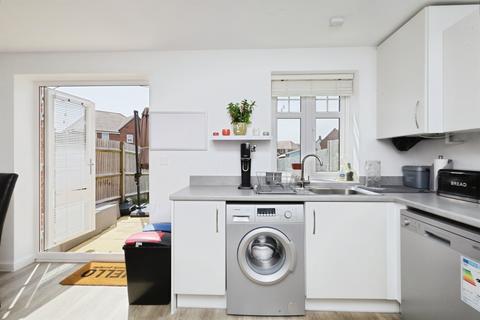 3 bedroom semi-detached house for sale, St. Martins Road, Eastbourne