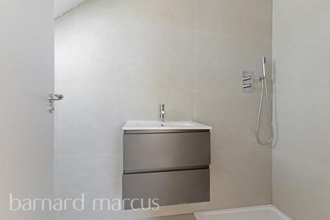 2 bedroom apartment for sale, Kingston Road, Epsom